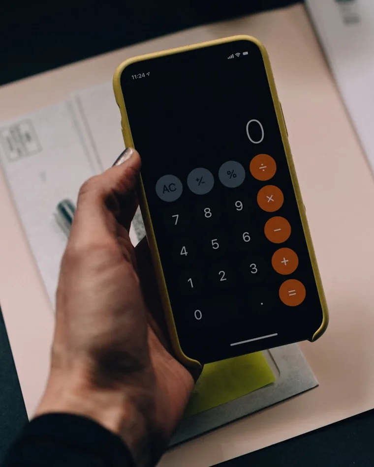 Calculating the real cost of recruiting a GP on a phone